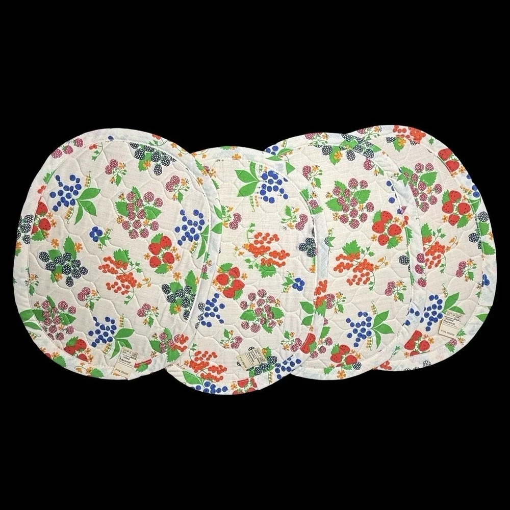 Vintage‎ Quilted Placemats Berries Cottagecore Country Granny Kitchen Set Of 4